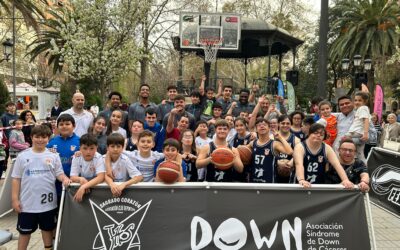 Exhibición de Baloncesto Inclusivo en el Paseo de Cánovas