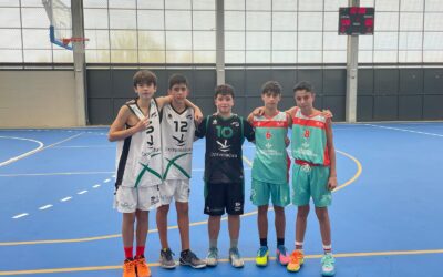 Cinco infantiles del Sagrado Cáceres CB participan en el Desafío Bandera de la FExB